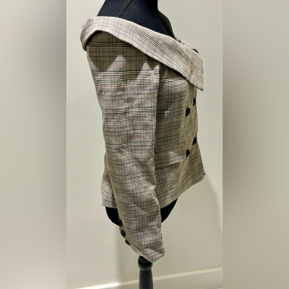 Superdown off shoulder double breasted blazer top - Picture 5 of 9